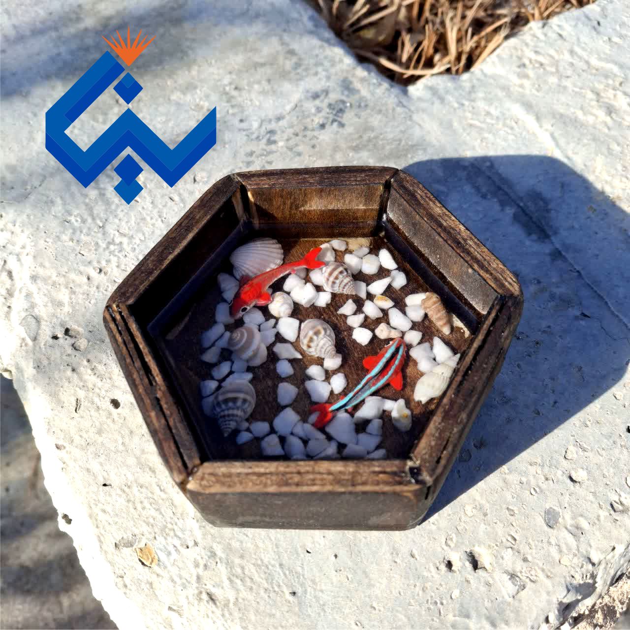 ظرف ماهی رزینی کد03